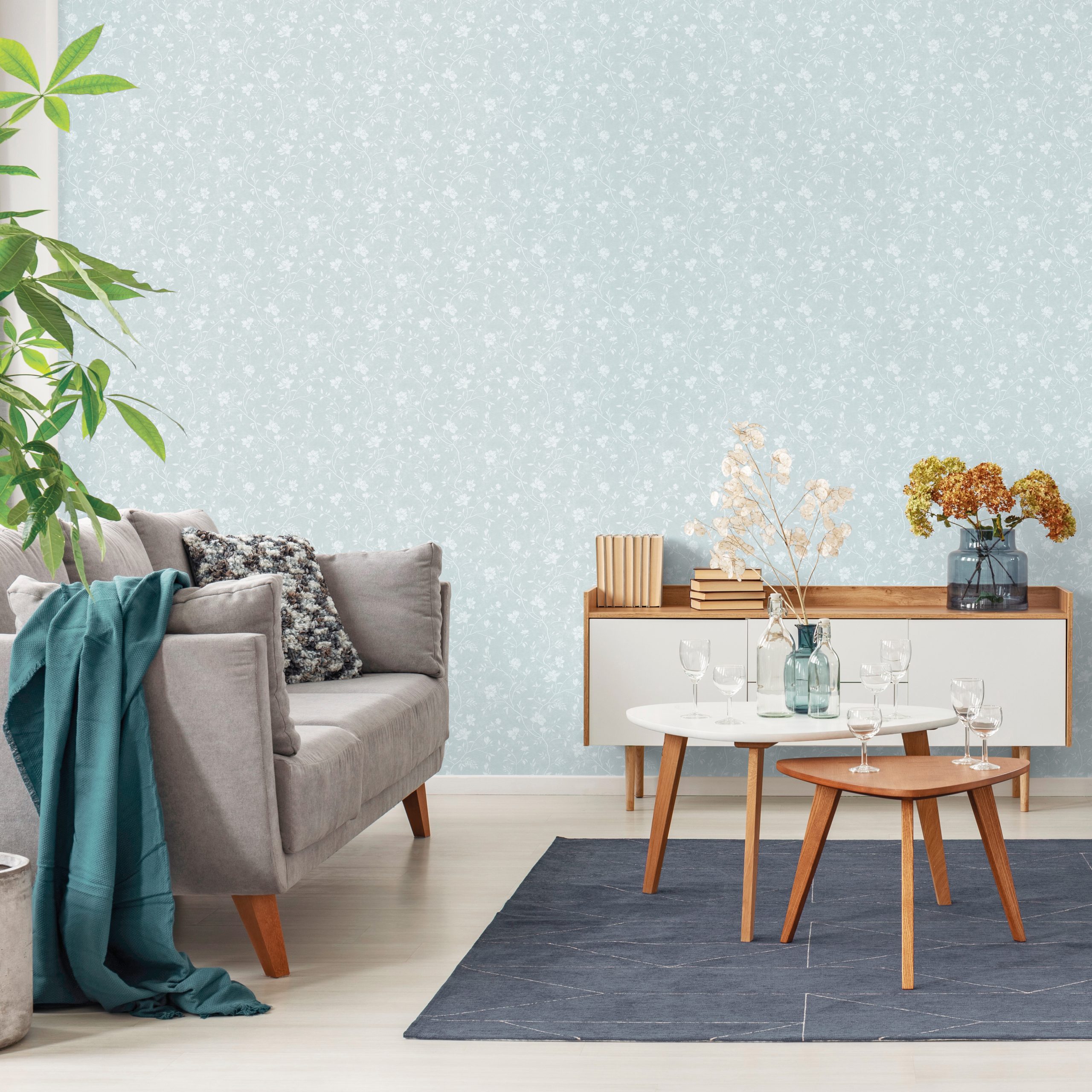 Elegant,White,,Grey,And,Blue,Living,Room,Interior,With,Scandinavian