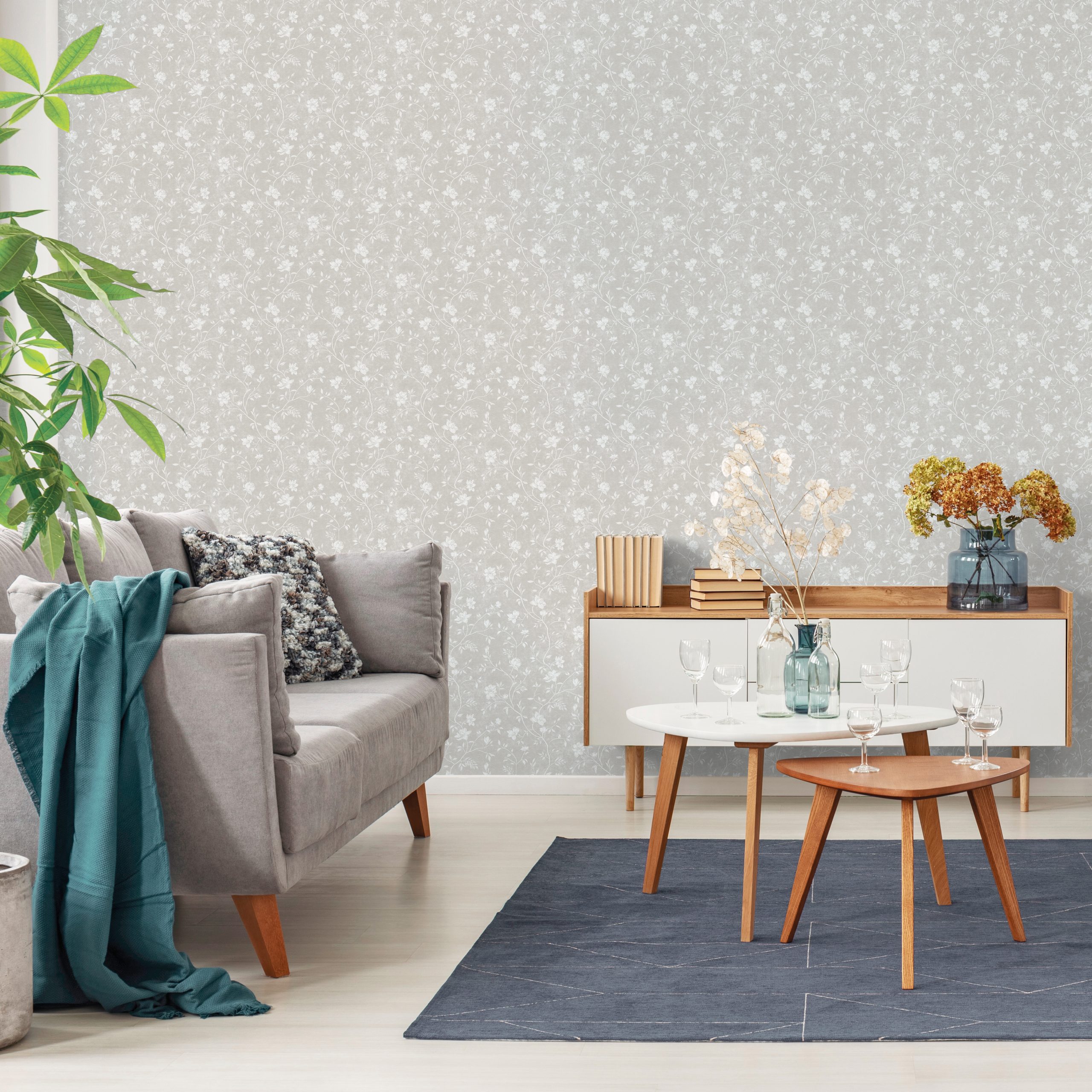 Elegant,White,,Grey,And,Blue,Living,Room,Interior,With,Scandinavian